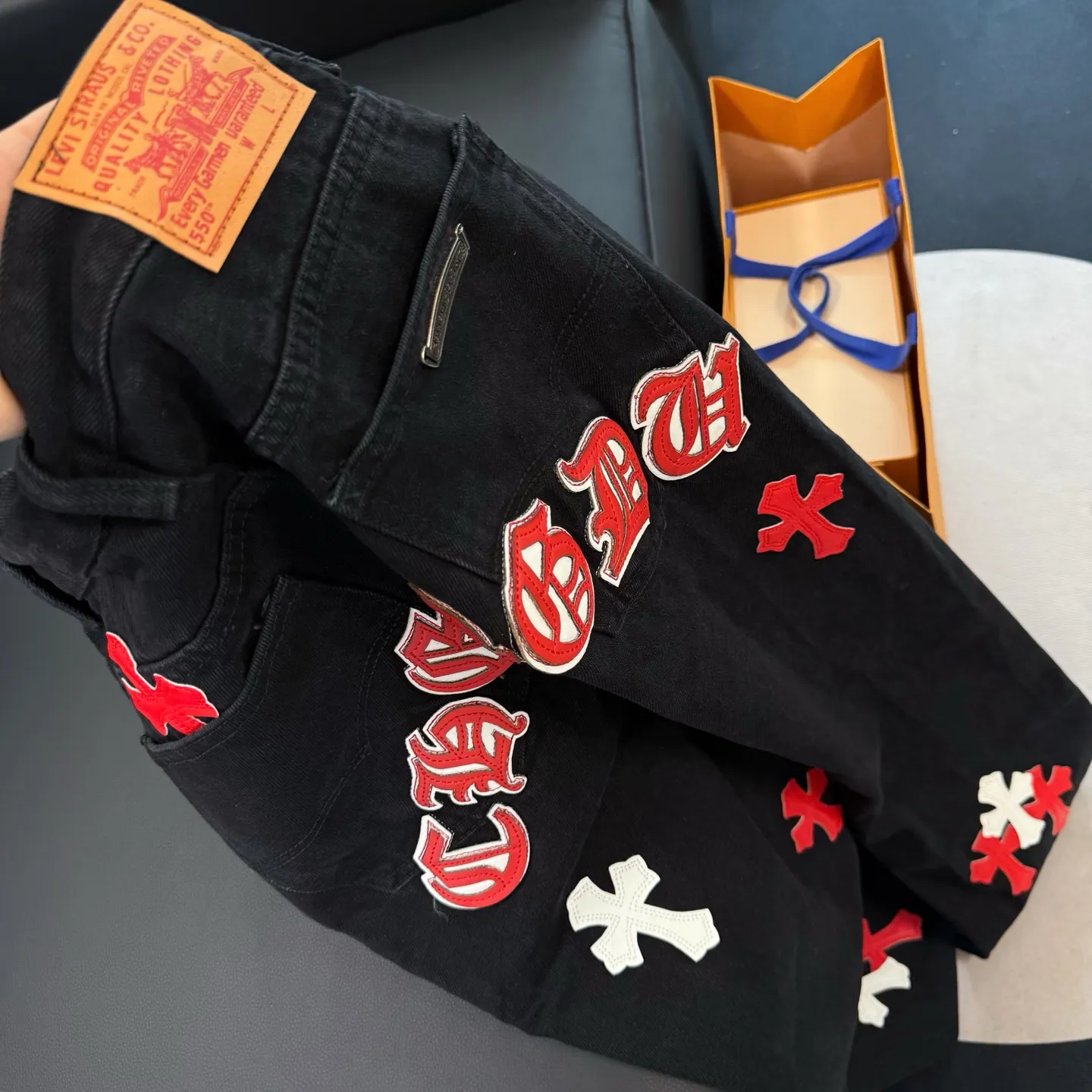P280 Style number: D287 Chrome Hearts Chrome Hearts Jeans Size# 28 30 32 34